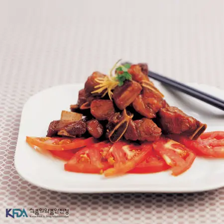 돼지갈비 볶음 완성 사진