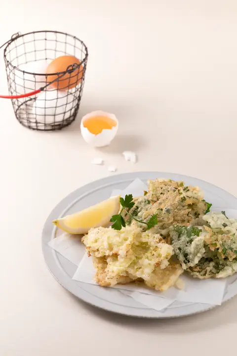잎채소튀김 완성 사진