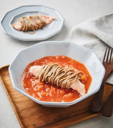 토마토채소스프와 연어소바찜 완성 사진