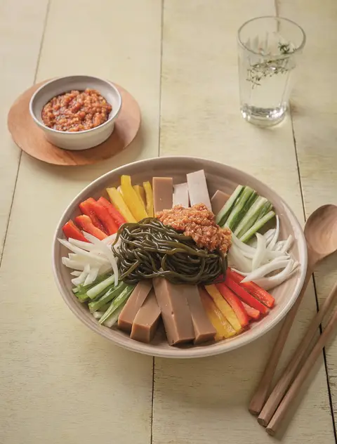 해조비빔국수 완성 사진