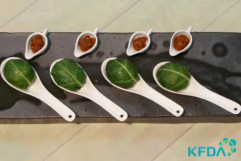 근대쌈밥과 멸치견과류쌈장 완성 사진